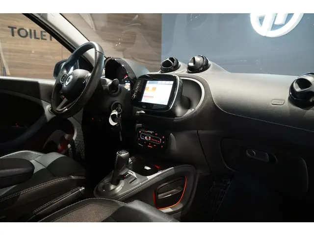 Smart Forfour EQ BRABUS Style 18 kWh 2019 Elektrisch 7