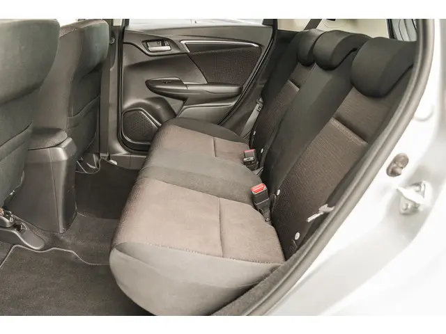 Honda Jazz 1.3i VTEC ELEGANCE 2017 Benzine 27