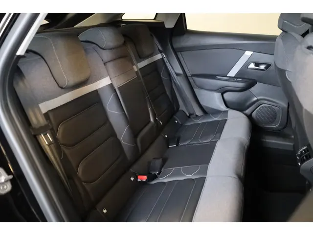 Citroën C4 PT 130 Shine 2022 Benzine 14