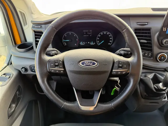 Ford Transit 2.0 TDCI 170pk 2021 Diesel 17