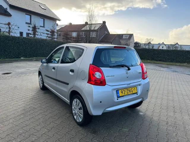 Suzuki Alto 1.0 Comfort VVT 2013 Benzine 16