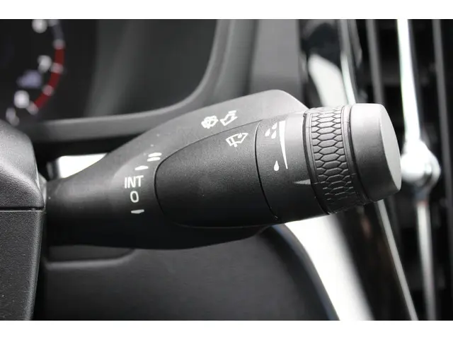 Volvo S60 T4 Automaat R-Design 2019 Benzine 27