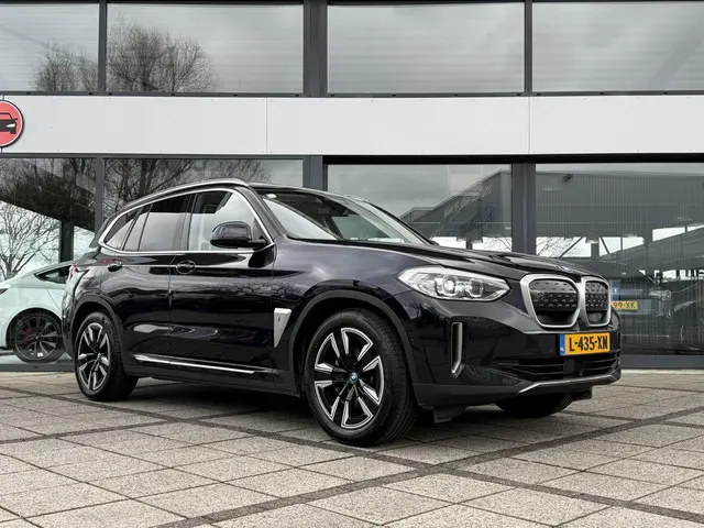 BMW iX3 AUT. Executive 80 kWh 2021 Elektrisch 2