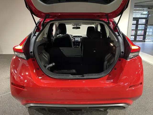 Nissan Leaf e+ N-Connecta 62 kWh 2023 Elektrisch 19