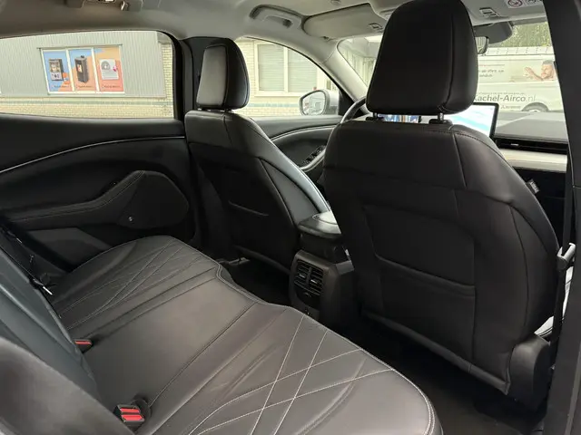 Ford Mustang Mach-E Aut. 75 kWh 2021 Elektrisch 15