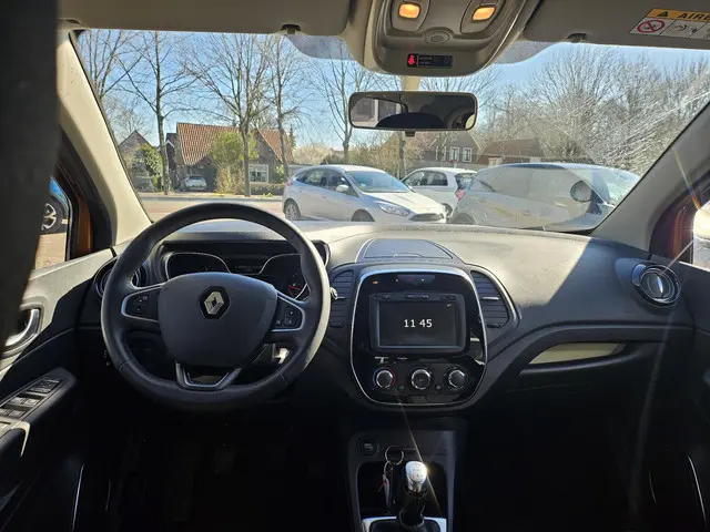 Renault Captur 0.9 TCe Limited 1e eigenaar!! 2019 Benzine 10