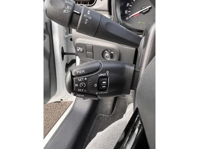 Citroën C3 1.2 PureTech C-Series 2023 Benzine 21