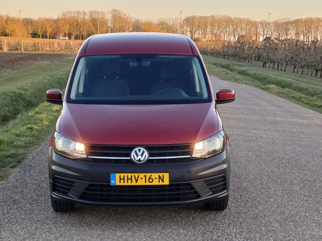 Volkswagen Caddy Maxi 1.0 TSI Comfortline 2016 Benzine 4