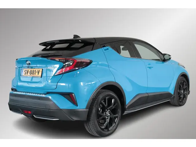 Toyota C-HR 2