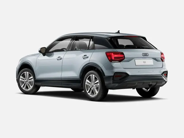 Audi Q2 35 TFSI Advanced edition 150 PK 2026 Benzine 2