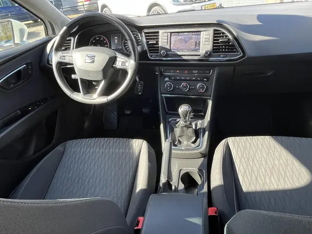 SEAT Leon ST 1.2 TSi 110 pk Style 2014 Benzine 10