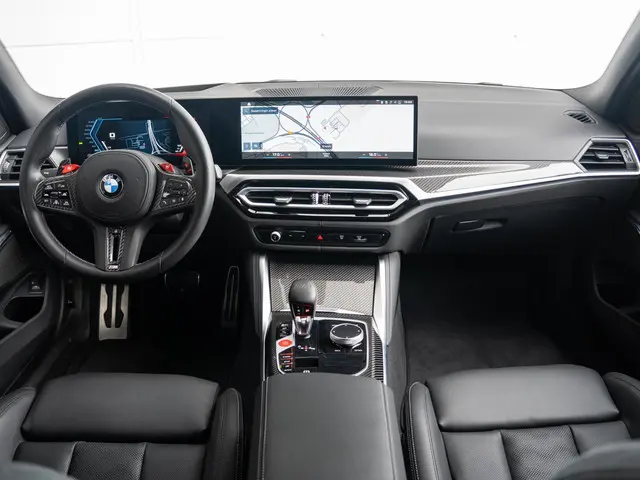 BMW M3 Touring xDrive Competition 2024 Benzine 7