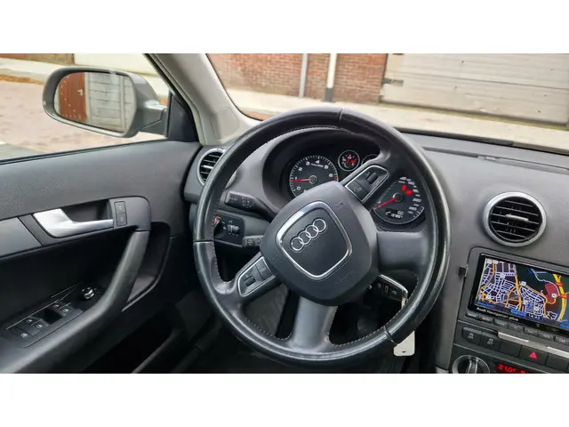 Audi A3 Sportback 1.2 TFSI Attraction Advance 2012 Benzine 16