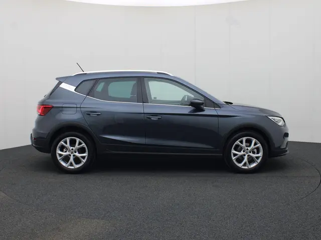 SEAT Arona 1.5TSI/150PK EVO FR DSG 2023 Benzine 3