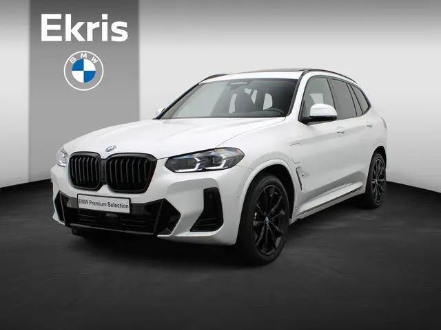 BMW X3 xDrive30e 2024 Hybride Benzine