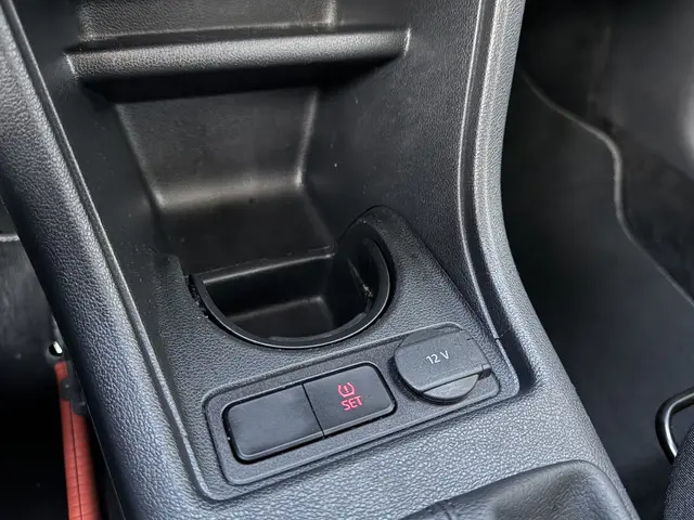 Volkswagen up! 1.0 BMT 60pk move up! 2021 Benzine 12