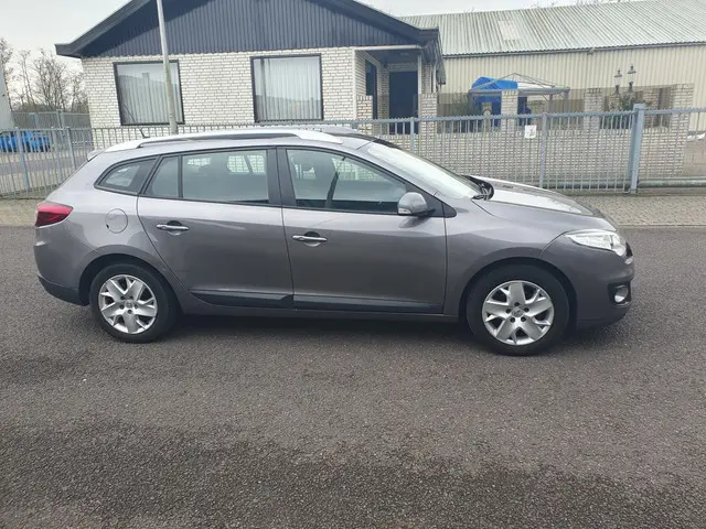 Renault Mégane Estate 1.2 TCe Expression 2012 Benzine 9