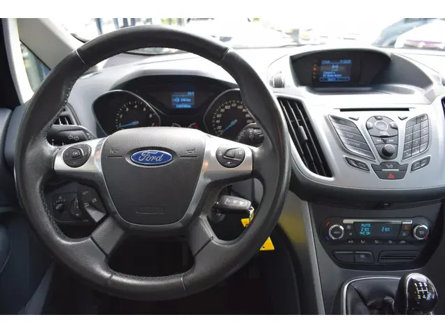 Ford C-MAX 1.6 Titanium 2013 Benzine 10