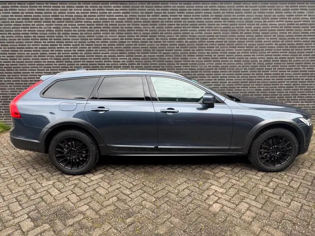 Volvo V90 Cross Country 2.0 T5 Pro 2018 Benzine 10