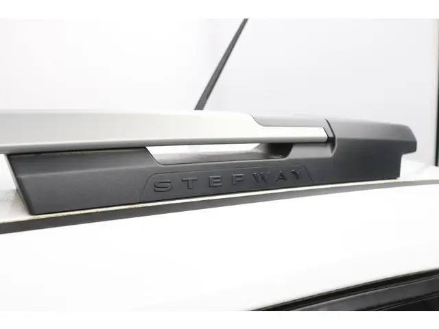 Dacia Sandero Stepway 1.0 TCe 90 Comfort 2023 Benzine 33