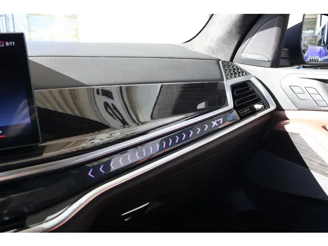 BMW X7 xDrive40i 2025 Benzine 28