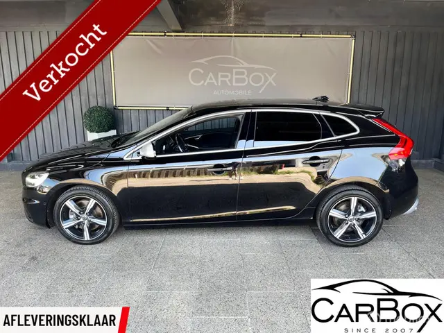 Volvo V40 2.0 T4 R-Design 2017 Benzine 3