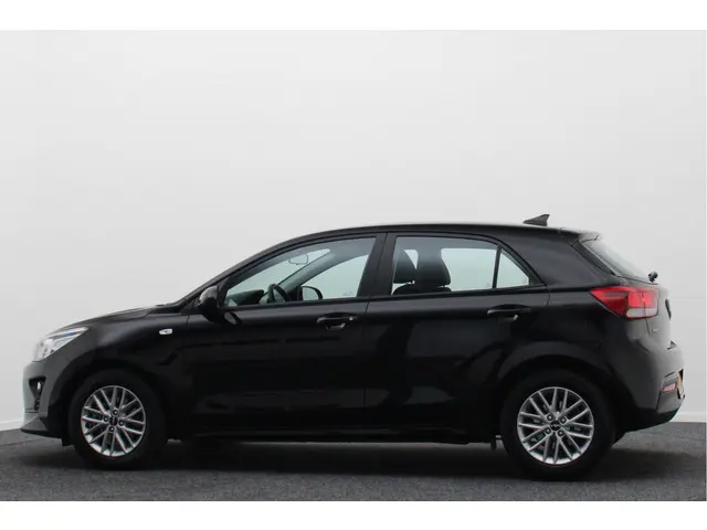 Kia Rio 1.0 T-GDi MHEV DynamicLine 2023 Hybride Benzine 16
