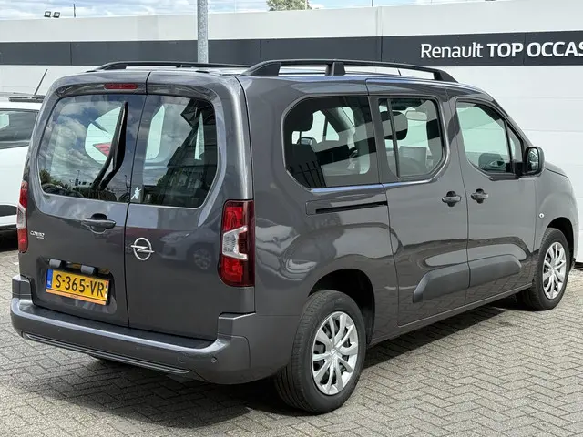 Opel Combo Tour 1.2 Turbo XL 130pk Automaat 2020 Benzine 2