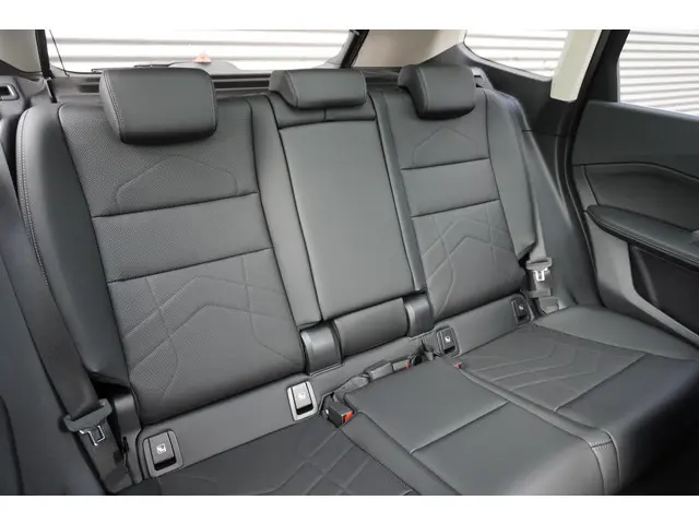 BMW iX1 eDrive20 2025 Elektrisch 9