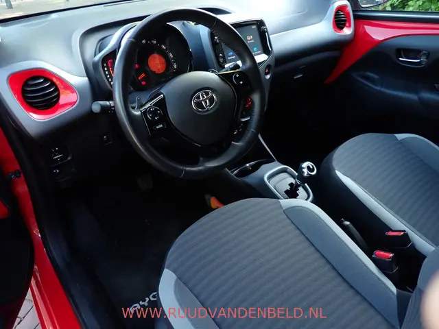 Toyota Aygo 1.0 VVT-i 2018 Benzine 7