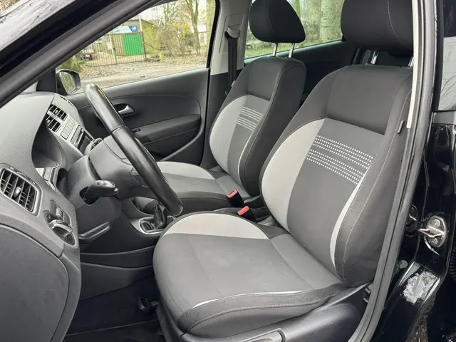 Volkswagen Polo 1.2 Easyline 2013 Benzine 10