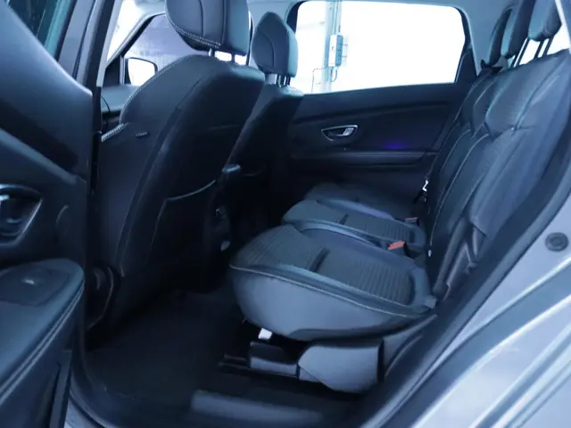 Renault Grand Scénic 1.3 TCe Bose 7p. 2019 Benzine 11