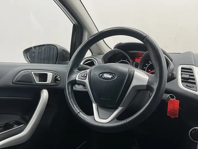 Ford Fiesta 1.25 Titanium 2013 Benzine 22