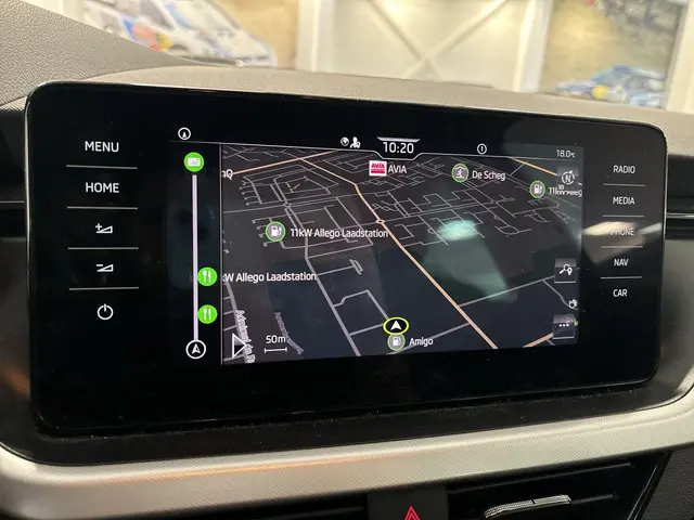 Škoda Kamiq 1.0 Tsi 110pk Ambition 2022 Benzine 8