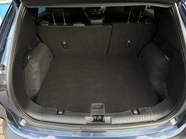 Ford Kuga 2.5 PHEV Titanium X 2021 Hybride Benzine 28