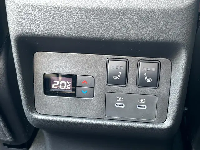 Nissan X-Trail e-4ORCE Tekna Plus 2025 Hybride Benzine 39