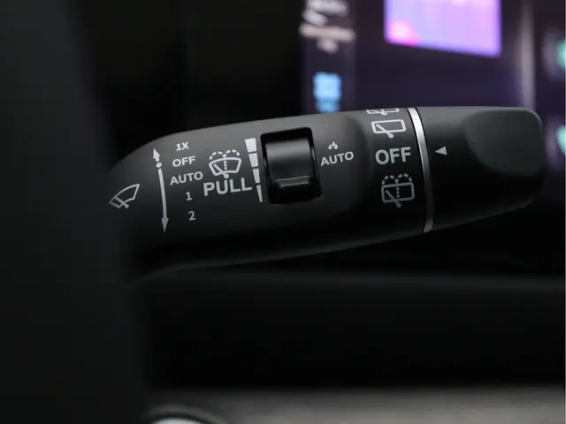 DFSK E5 PHEV 1.5 2025 Hybride Benzine 42