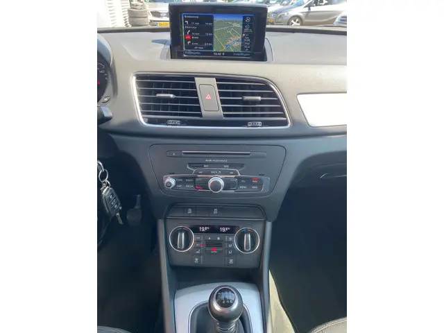 Audi Q3 1.4 TFSI Advance 2018 Benzine 12