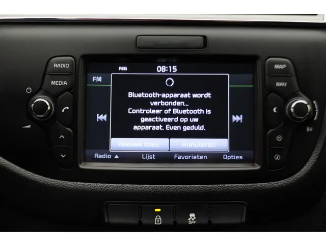 Kia cee'd Sportswagon 1.6 GDI First Edition 2016 Benzine 39