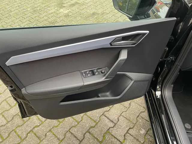 SEAT Ibiza Seat Ibiza 1.0 115pk tsi dsg fr 2024 Benzine 8