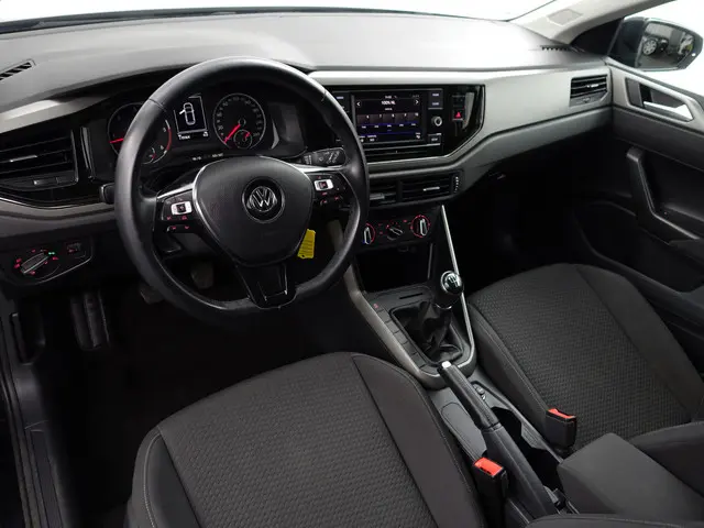 Volkswagen Polo 1.6 TDI Highline+ 2018 Diesel 2