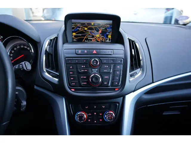 Opel Zafira Tourer 1.6 Blitz 2016 Benzine 18