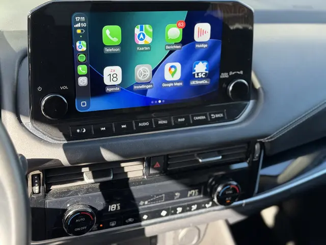 Nissan QASHQAI 1.3 MHEV N-Style 2022 Hybride Benzine 23