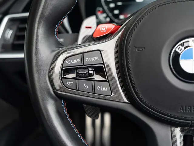 BMW M4 Cabrio Competition xDrive 2022 Benzine 30