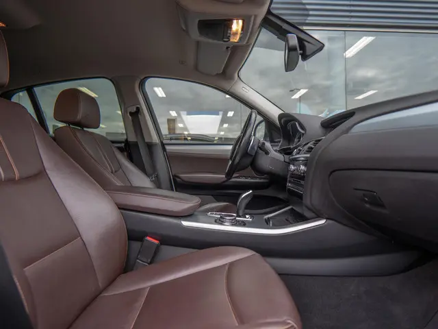 BMW X4 XDrive35i High Executive 2016 Benzine 37