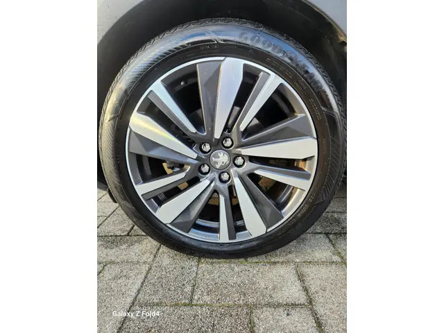Peugeot 5008 1.2 PureTech Allure 7p 2020 Benzine 7