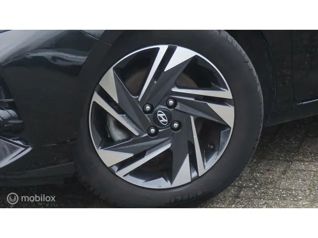 Hyundai i20 1.0 T-GDI Comfort Automaat 2023 Benzine 7
