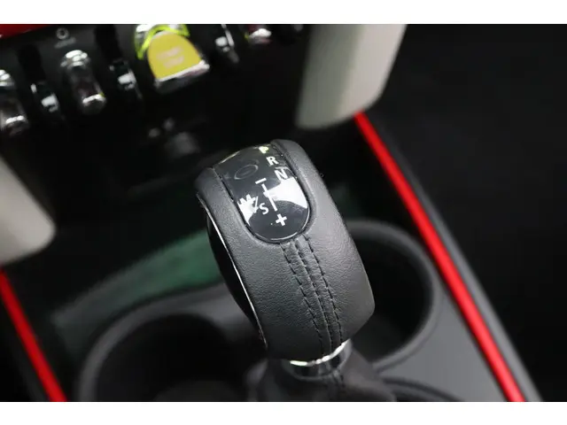 MINI Countryman Cooper S E ALL4 2021 Hybride Benzine 30