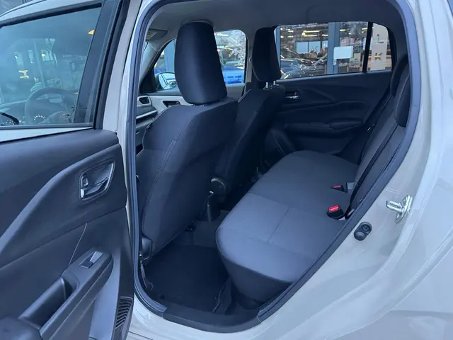 Suzuki Swift 1.2 Select Smart Hybrid 2024 Benzine 9