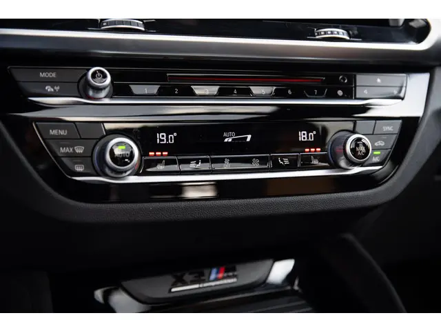 BMW X3 M Competition 2020 Benzine 49